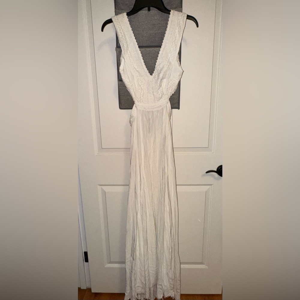 Angl - white gown - Large